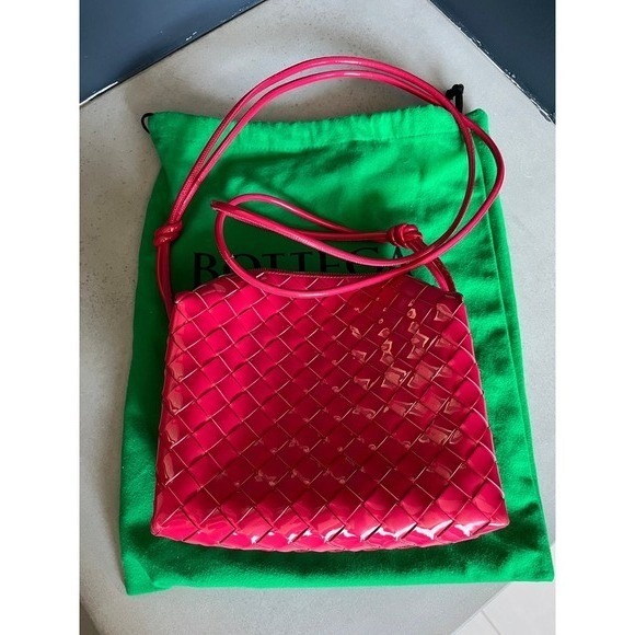 Bottega Veneta Handbags - Bottega Veneta Pink Patent Leather Intrecciato Crossbody Bag Luxury Designer Bag